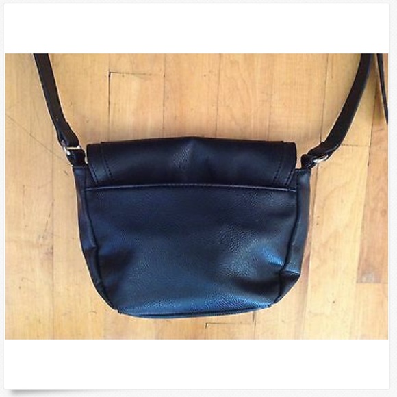 NINE WEST Black Faux Leather CROSSBODY Handbag - Picture 4 of 10